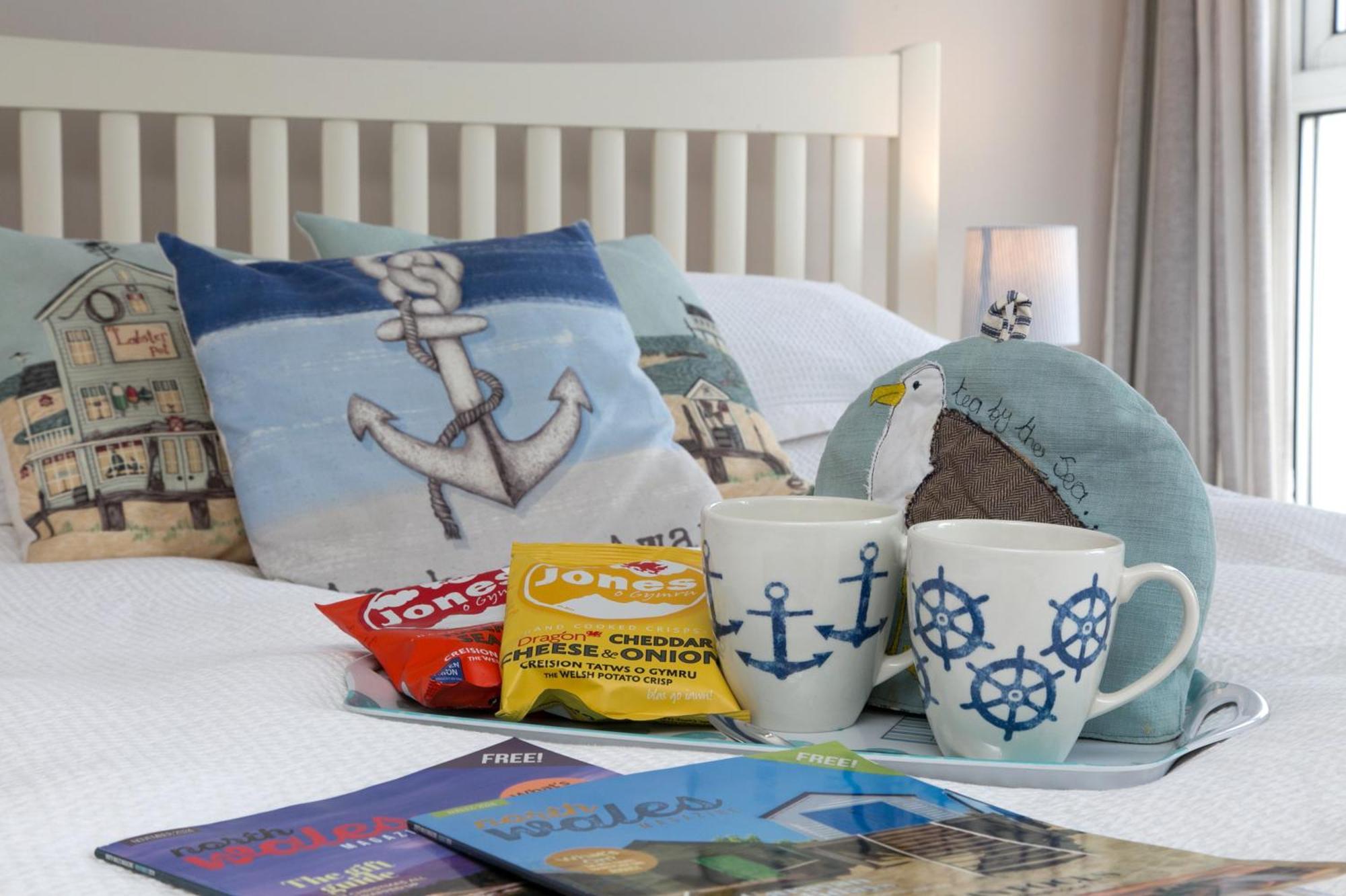 6 Afallon, Beachside Holiday House Criccieth Eksteriør billede