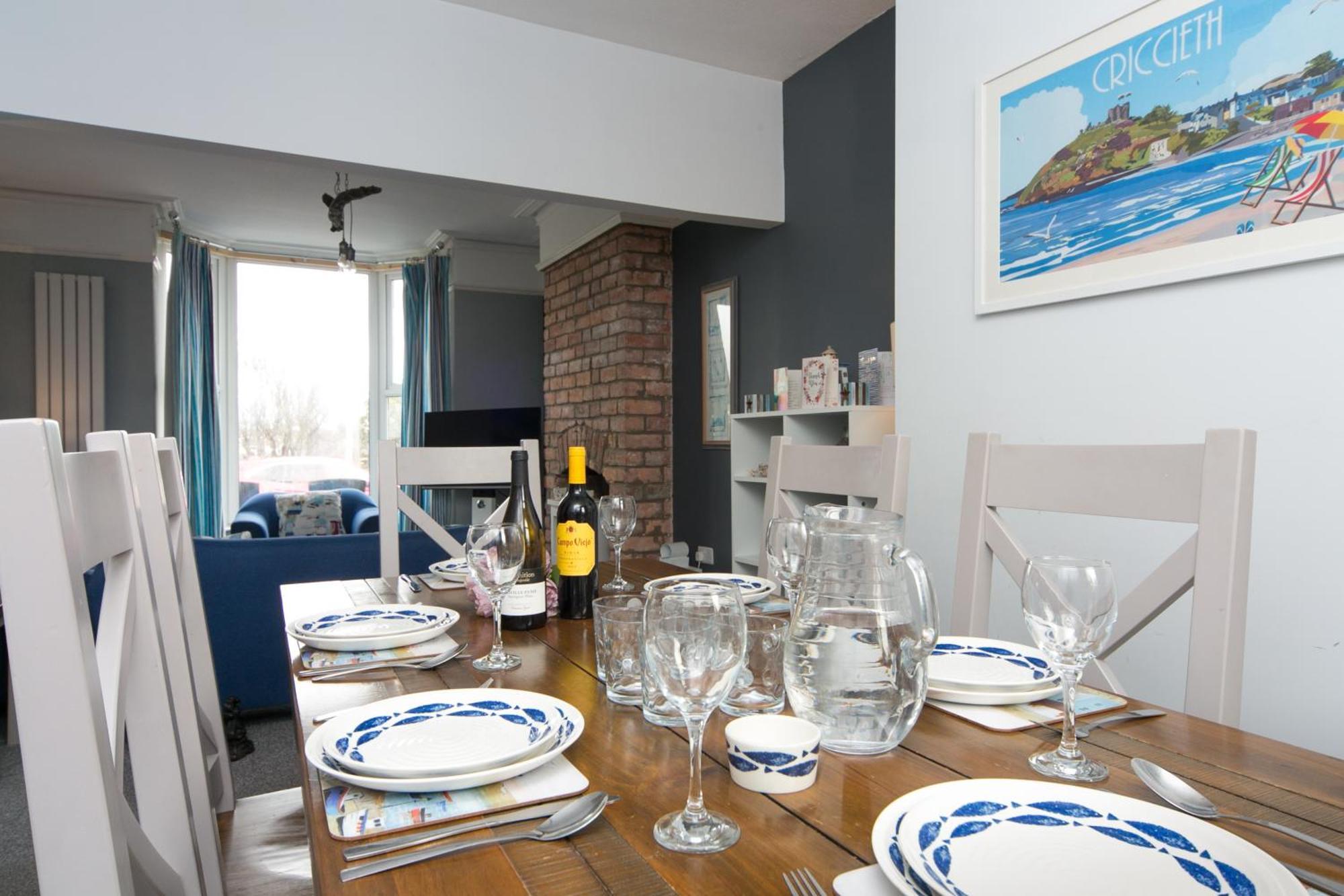 6 Afallon, Beachside Holiday House Criccieth Eksteriør billede